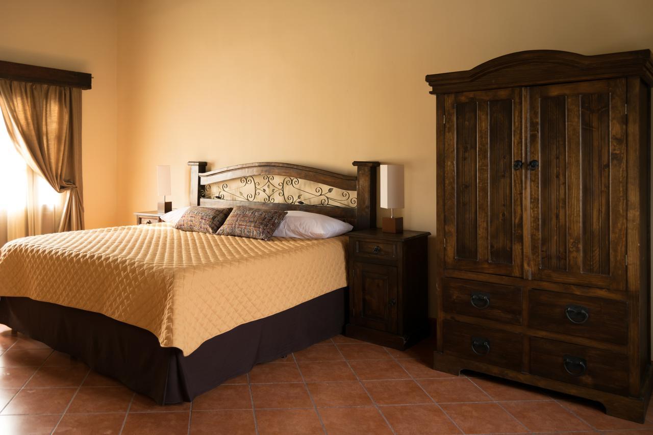 Hotel Casa San Bartolo 危地马拉安地瓜 外观 照片